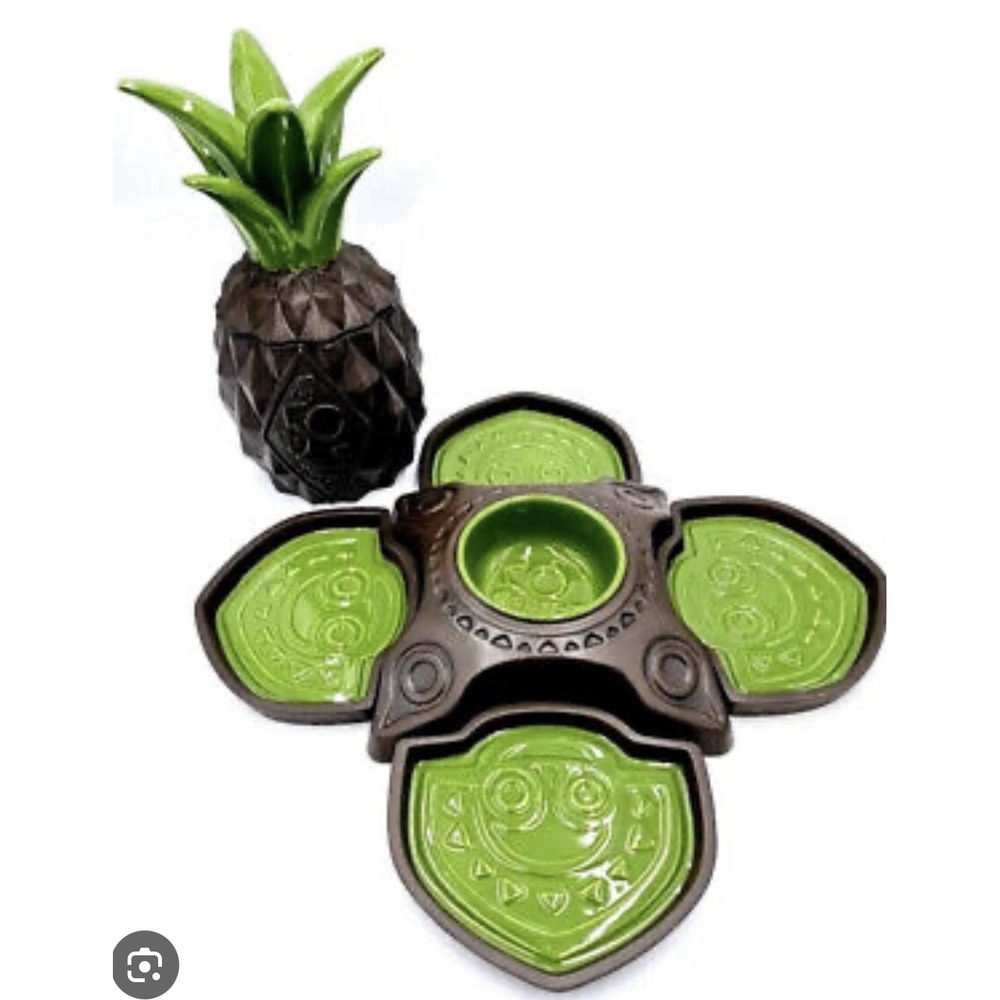 Polynesian 50th Anniversary Walt Disney World Pineapple Serving Set Chip Dip NIB